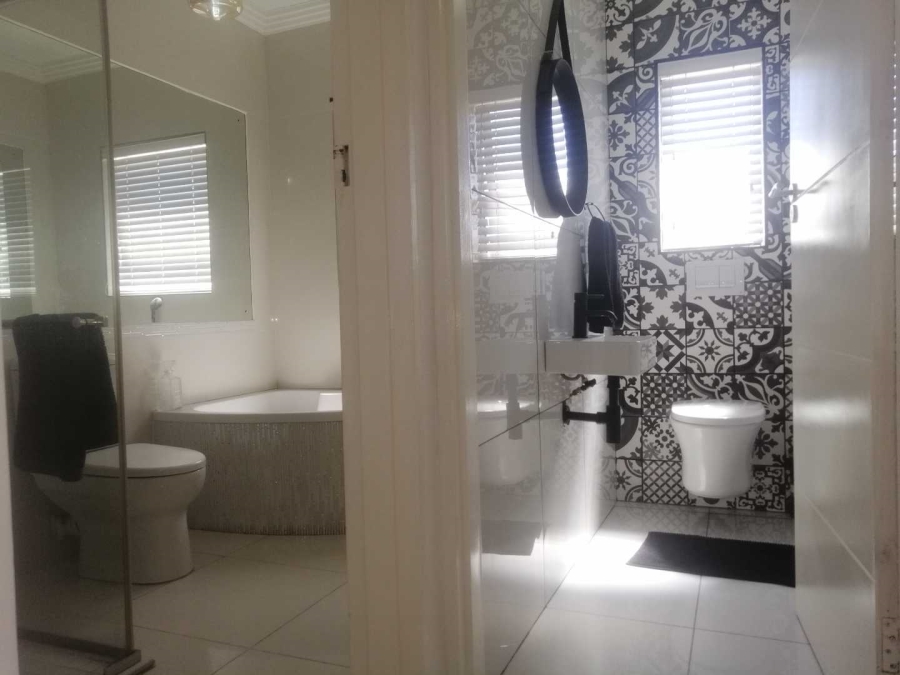 3 Bedroom Property for Sale in Bellville South Western Cape